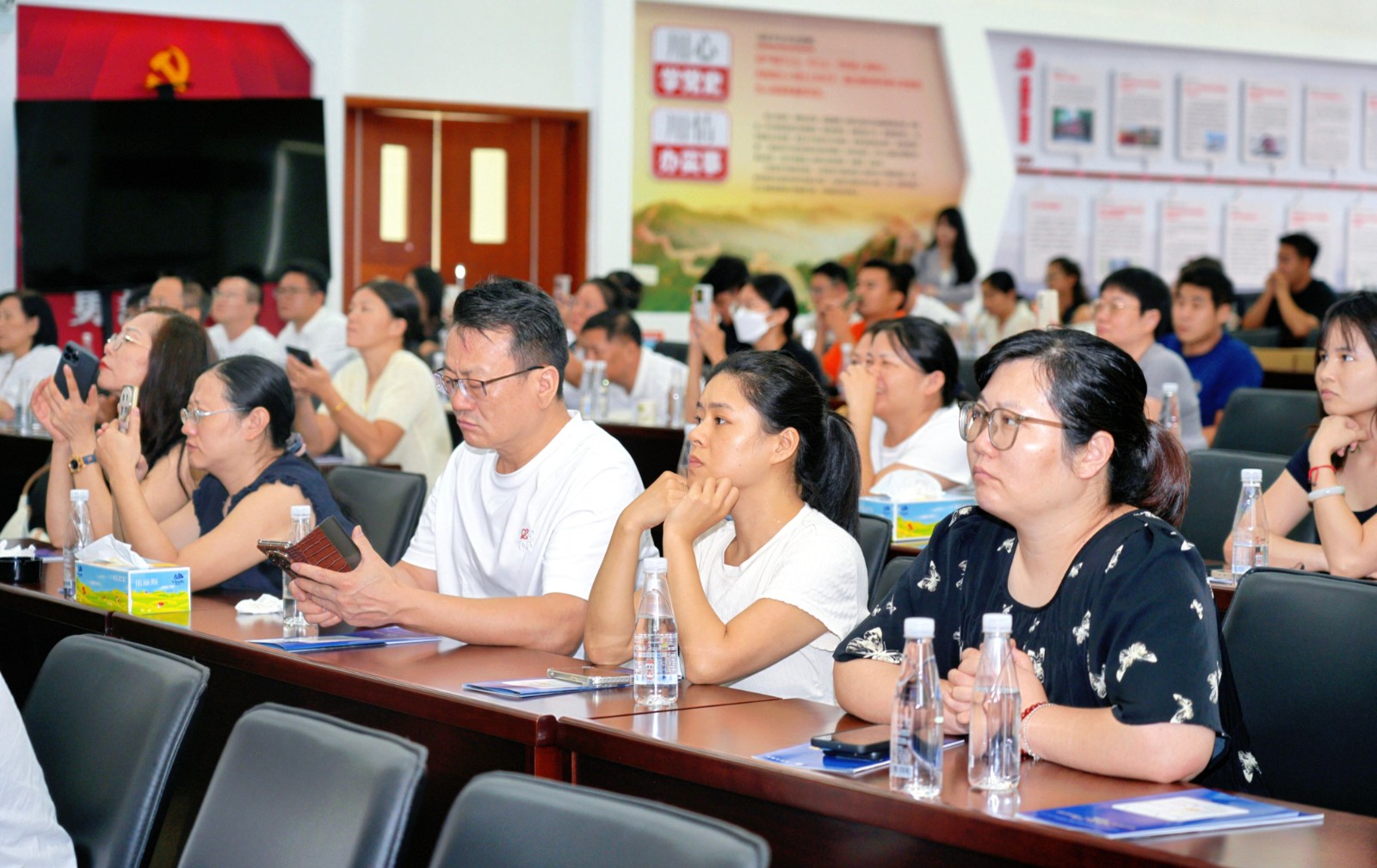 20260922 第三十一届中国国际家具展览会东莞展商沟通会3.jpg